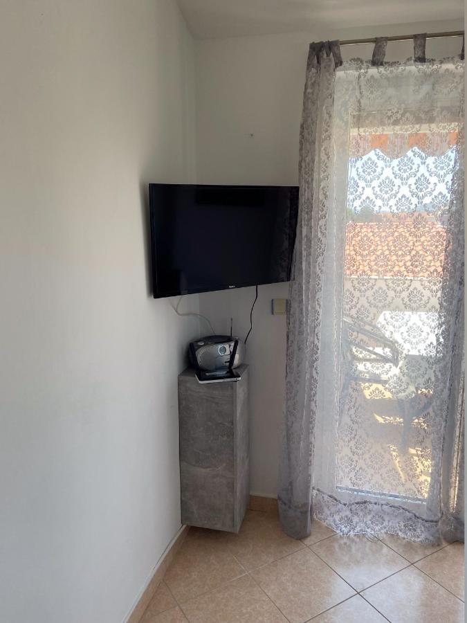 Apartment Mia Vodice Bagian luar foto